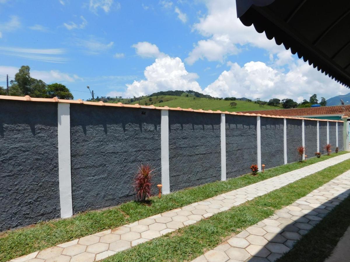 Chales Viver A Mantiqueira Sao Bento do Sapucai Exterior photo